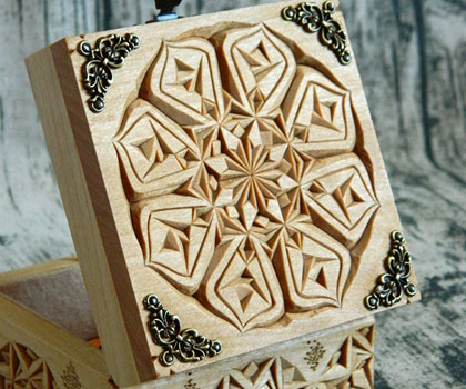 chip-carving-woodcarving-009